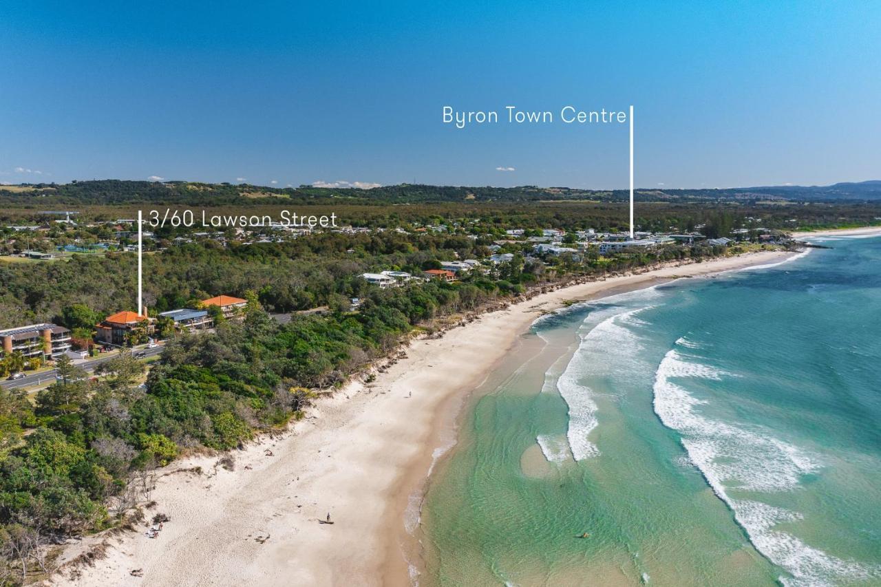 Sea Breeze On Main Beach Byron Bay Exterior photo
